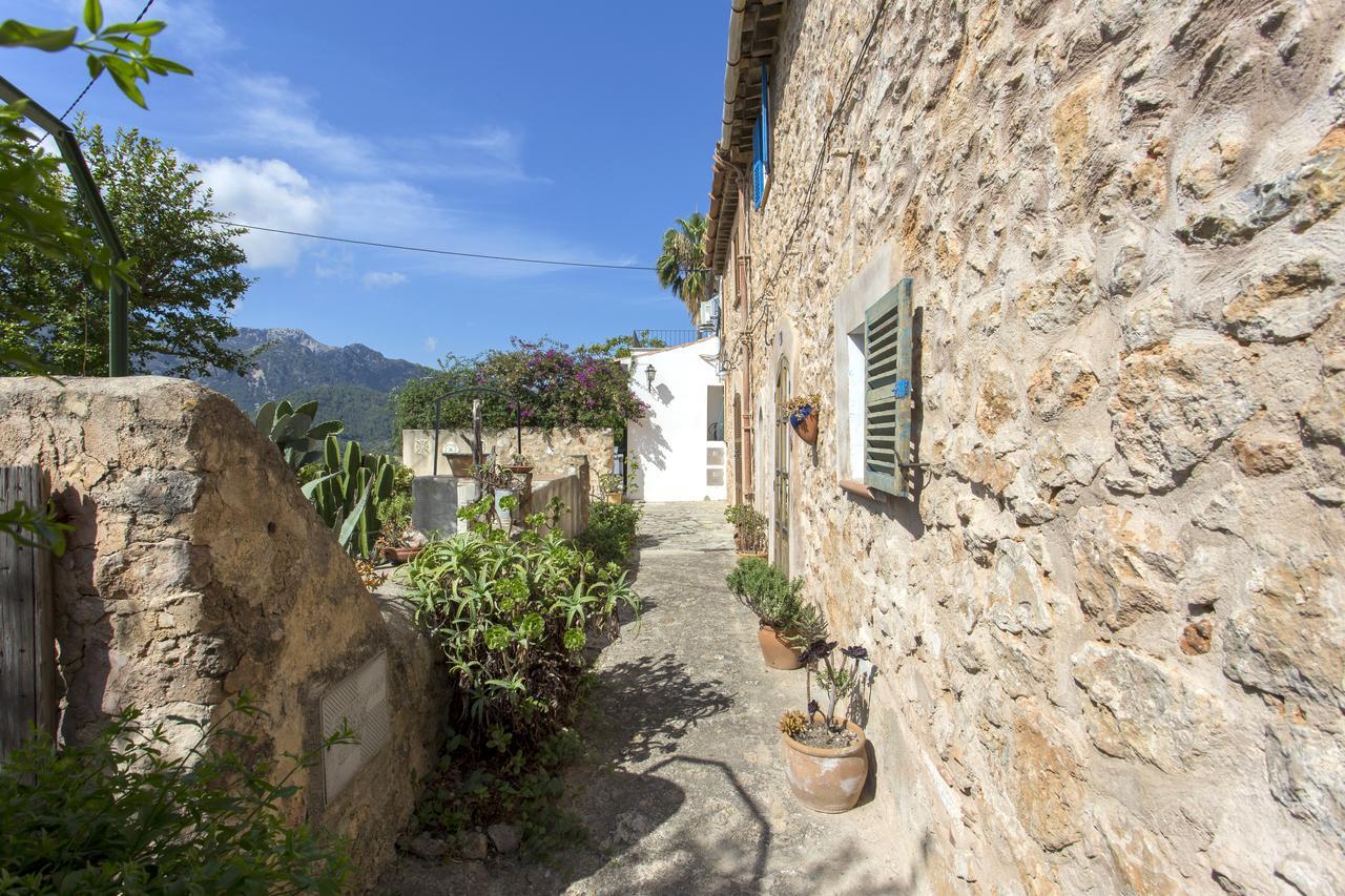 분욜라 Es Castellet De Bunola 빌라 외부 사진